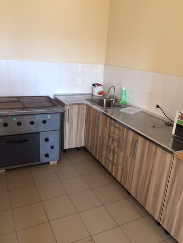 аренда готового кафе: Сдается в аренду небольшое новое кафе, со всеми принадлежностями — 9