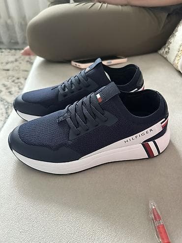 кызыл кия кыз: Кроссовки Tommy Hilfiger оригинал (из США) - Модель: лёгкие — 6