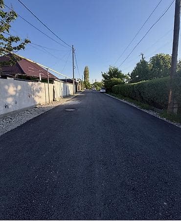 ново покровка дом: Продается дом с двором и навесом. Характеристики и планировка: - — 8