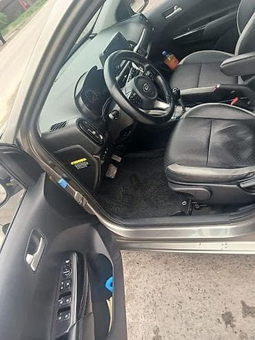 e star: Kia Morning: 2017 г., 1 л, Автомат, Газ, Хэтчбэк — 7