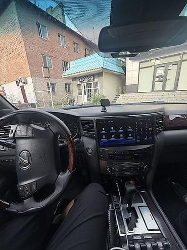 5: Lexus LX: 2008 г., 5.7 л, Автомат, Бензин, Внедорожник — 4