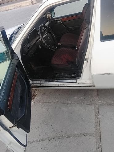 daf 95 480: Mercedes-Benz W124: 1994 г., 3 л, Механика, Дизель, Седан — 2