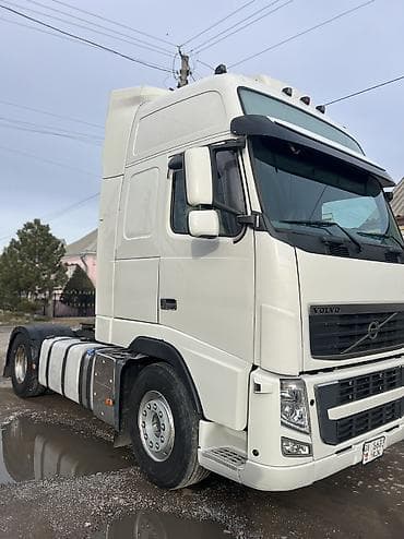 на грузовое авто: Тягач, Volvo, Без прицепа — 7