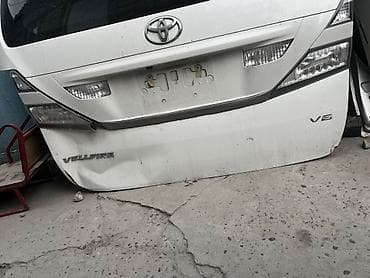 toyota vellfire: Крышка багажника Toyota, Оригинал — 2