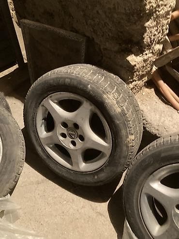 Колеса в сборе 225 / 55 / R 16, Всесезонная, Б/у, Комплект, Легковые, Литые, отверстий - 5