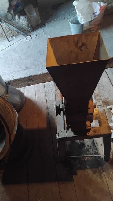 чопер кухонный: Кормодробилка (зернодробилка) на раме - Стационарная конструкция на — 3