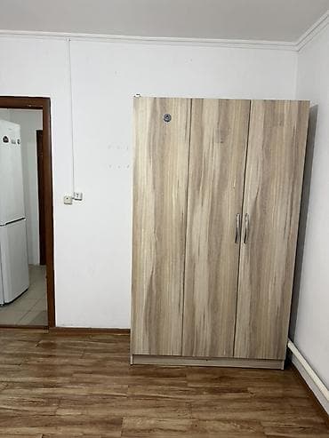 арендага мойка: Сдается простая меблированная комната с отдельной кухней. Планировка — 4