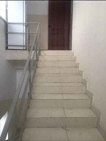 коммерческое здание: Сдается в аренду отдельно стоящее 2-этажное здание, общей площадью 600 — 7