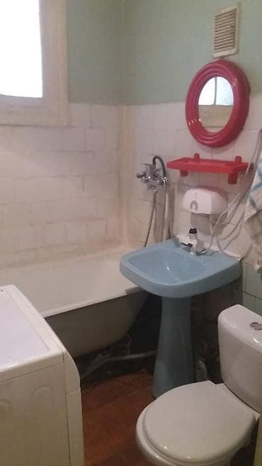 тоголок молдо щербакова: 2 бөлмө, 44 м², Хрущевка, 3 кабат, Эски ремонт — 7