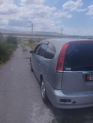 Продажа авто: Honda Stream: 2002 г., 2 л, Автомат, Бензин, Универсал — 1