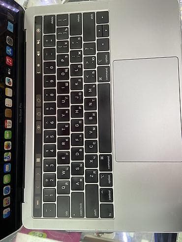 iphone 7 plus pro max: Apple MacBook Pro 13" (серый космос) с Touch Bar 2018года - Экран — 3