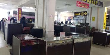 обменяю на: Продаю Бутик В торговом центре, 4 м², 1 этаж — 9