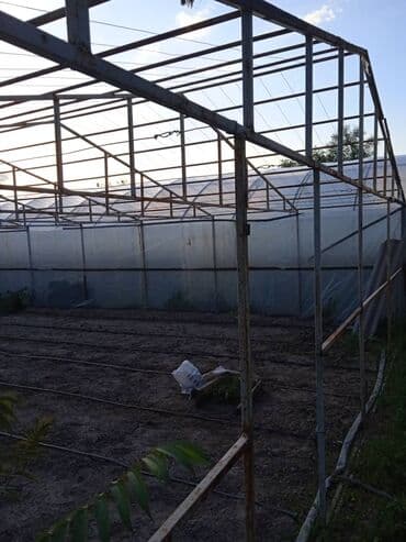 копельный полив: ( теплица ). Продаю готовую теплицу. Продаётся только каркас теплицы — 5