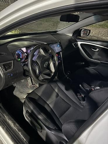 хундай универсал: Hyundai i30: 2016 г., 1.6 л, Механика, Бензин, Универсал — 8