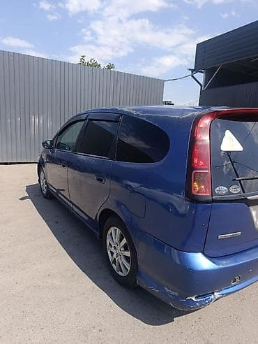 range over: Honda Stream: 2004 г., 2 л, Автомат, Бензин, Минивэн — 6