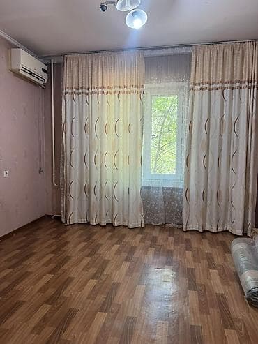 реально: 2 комнаты, 53 м², 106 серия улучшенная, Восток-5 мкр 106 серия улучшенная, 1 этаж, Старый ремонт — 3