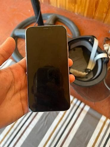 kitchen aid: IPhone 11 Pro, цвет Silver - Экран 5.8", Super Retina XDR (OLED) — 2
