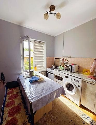 Кыймылсыз мүлк: 2 бөлмө, 48 м², Жаш гвардия 105-серия, 3 кабат, Эски ремонт — 4