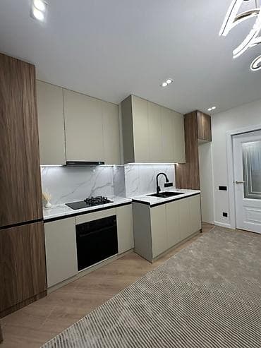 sky hotel: 2 комнаты, 65 м², Элитка, 9 этаж, Дизайнерский ремонт — 2