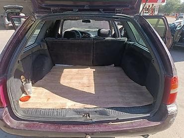 mazda cronos: Ford Mondeo: 1995 г., 1.6 л, Механика, Бензин, Универсал — 4