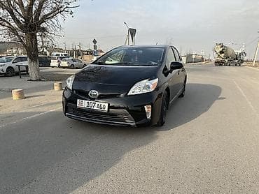ишу авто: Toyota Prius: 2014 г., 1.8 л, Автомат, Электромобиль, Хэтчбэк — 2