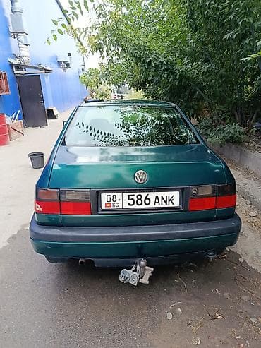венто двери: Volkswagen Vento: 1995 г., Седан — 2