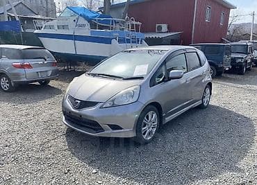 fit 2012: Бампер Honda, Б/у, Оригинал — 5