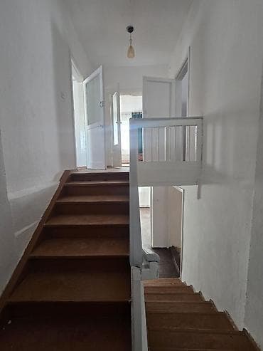 Продаётся дом 🏠 Район Баят 115 квкирпич,3,5 сот по гос акту 5 по — 6