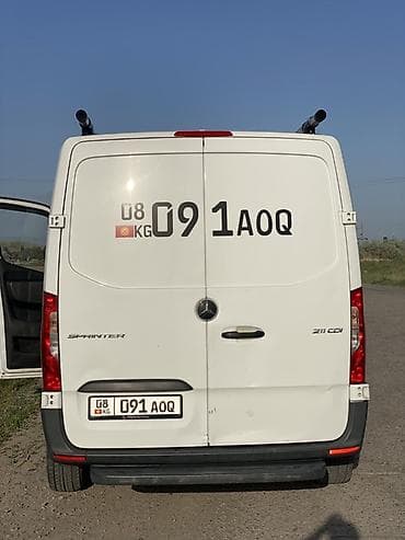 Унаа: Жеңил жүк ташуучу унаа, Mercedes-Benz, Стандарт — 9