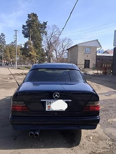 отделка салона авто: Mercedes-Benz W124: 1993 г., 2.2 л, Ручные, Бензин, Седан — 6