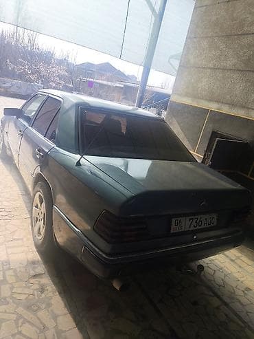 skyline r32: Mercedes-Benz W124: 1988 г., 2.9 л, Ручные, Дизель, Седан — 3