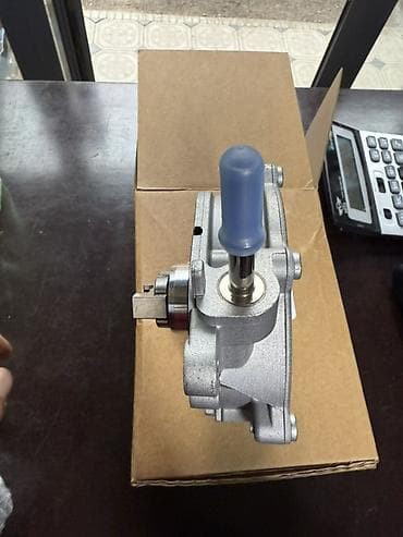 mini jack: Помпа Toyota Оригинал, Япония — 3