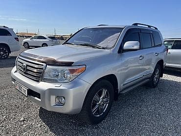Toyota Land Cruiser: 2012 г., 4.6 л, Автомат, Бензин, Внедорожник