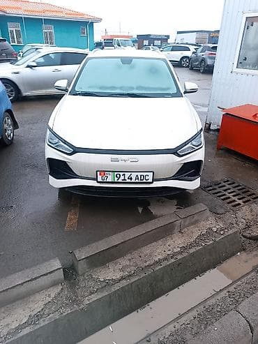 BYD E2: 2023 г., Электромобиль, Хэтчбэк