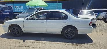 c max: Nissan Maxima: 2000 г., 3 л, Механика, Бензин, Седан — 4