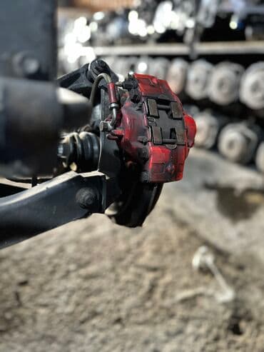 перфорированные тормозные диски: Комплект суппортов Subaru 2004 г., Б/у, Оригинал, Япония — 4