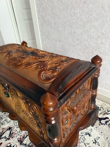 комод с доставкой: Сундук ручной работы. Состояние идеальное. Звоните по номеру — 6