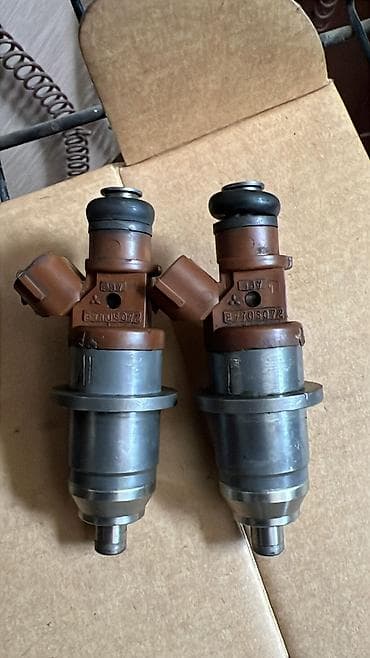 mitsubish: Форсунка Mitsubishi 2001 г., Оригинал, Япония — 1