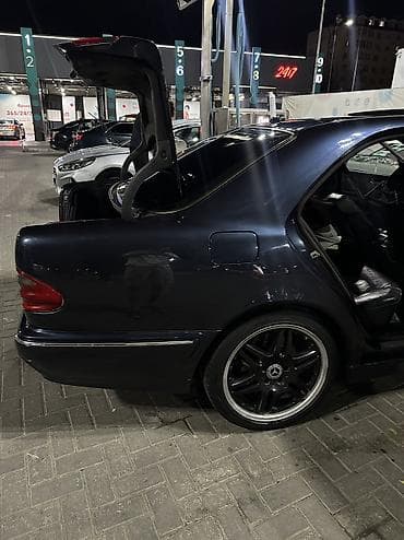 доплата: Mercedes-Benz E-Class: 2001 г., 4.3 л, Автомат, Бензин, Седан — 7