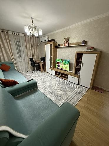 1: 2 комнаты, 43 м², 8 мкр 104 серия, 1 этаж, Косметический ремонт — 1