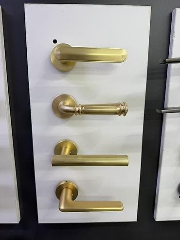 Дверная ручка, Для межкомнатных дверей, Металлические, Без установки — 1