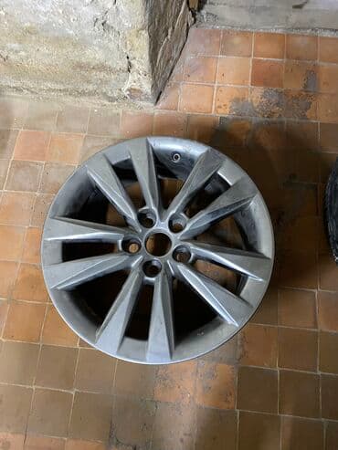 диски на нексии: Литые Диски R 18 Lexus, 1 шт, отверстий - 5 — 1