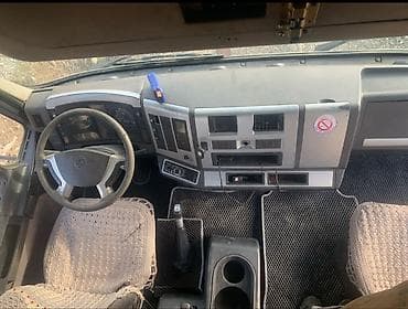 вакумный упаковка: Тягач, Shacman, 2012 г. — 2