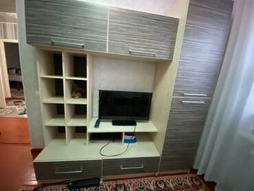 Шкафы: Продаю шкаф и односпальную кровать. В хорошем состоянии. В г. Кара- — 2