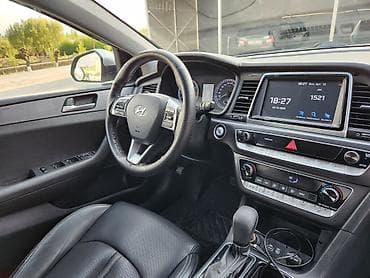 hyundai solaris i: Hyundai Sonata: 2019 г., 2 л, Автомат, Газ, Седан — 8