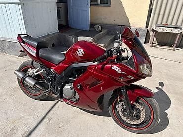 Спортбайк Suzuki, 650 куб. см, Бензин, Взрослый — 3