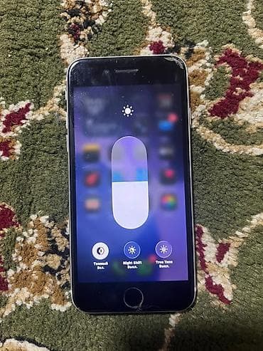 айфон икс с: IPhone SE 2020, Б/у, Белый, 78 % — 5