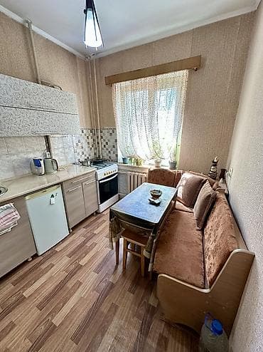 Продажа квартир: 2 комнаты, 50 м², 105 серия, 2 этаж, Старый ремонт — 3