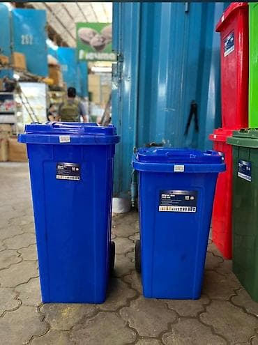 мусорный бак на колесах: Передвижные мусорные контейнеры с крышкой на 2 колёсах Назначение: - — 3