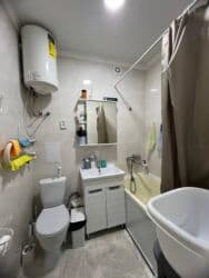 дом новопокровка: 1 комната, 35 м², 5 этаж — 18